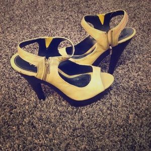 Qupid yellow heels
